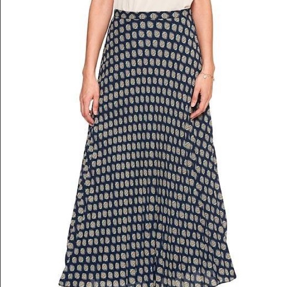 Banana Republic Dresses & Skirts - Banana Republic Blue Accordion Maxi Skirt Banana Republic Dresses & Skirts - Banana Republic Blue Accordion Maxi Skirt